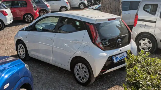 Toyota Aygo view 4