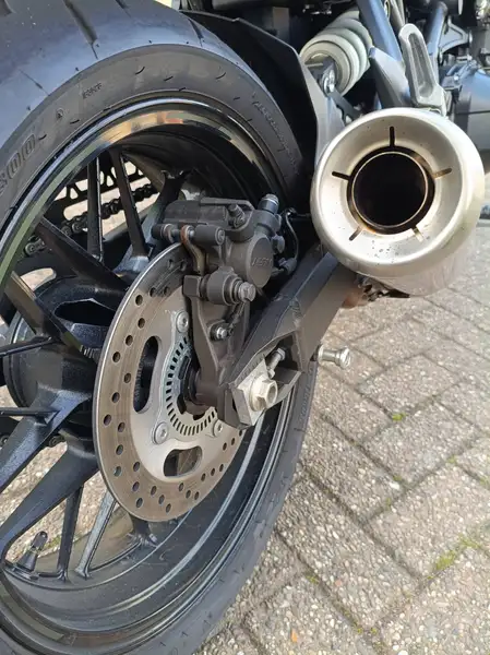 Kawasaki Z900 - foto 8