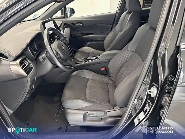 Toyota C-HR 1.8 125H Advance 2022, foto 9