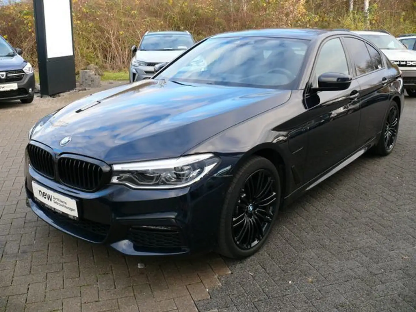 BMW 530 e xDrive Noir - 1