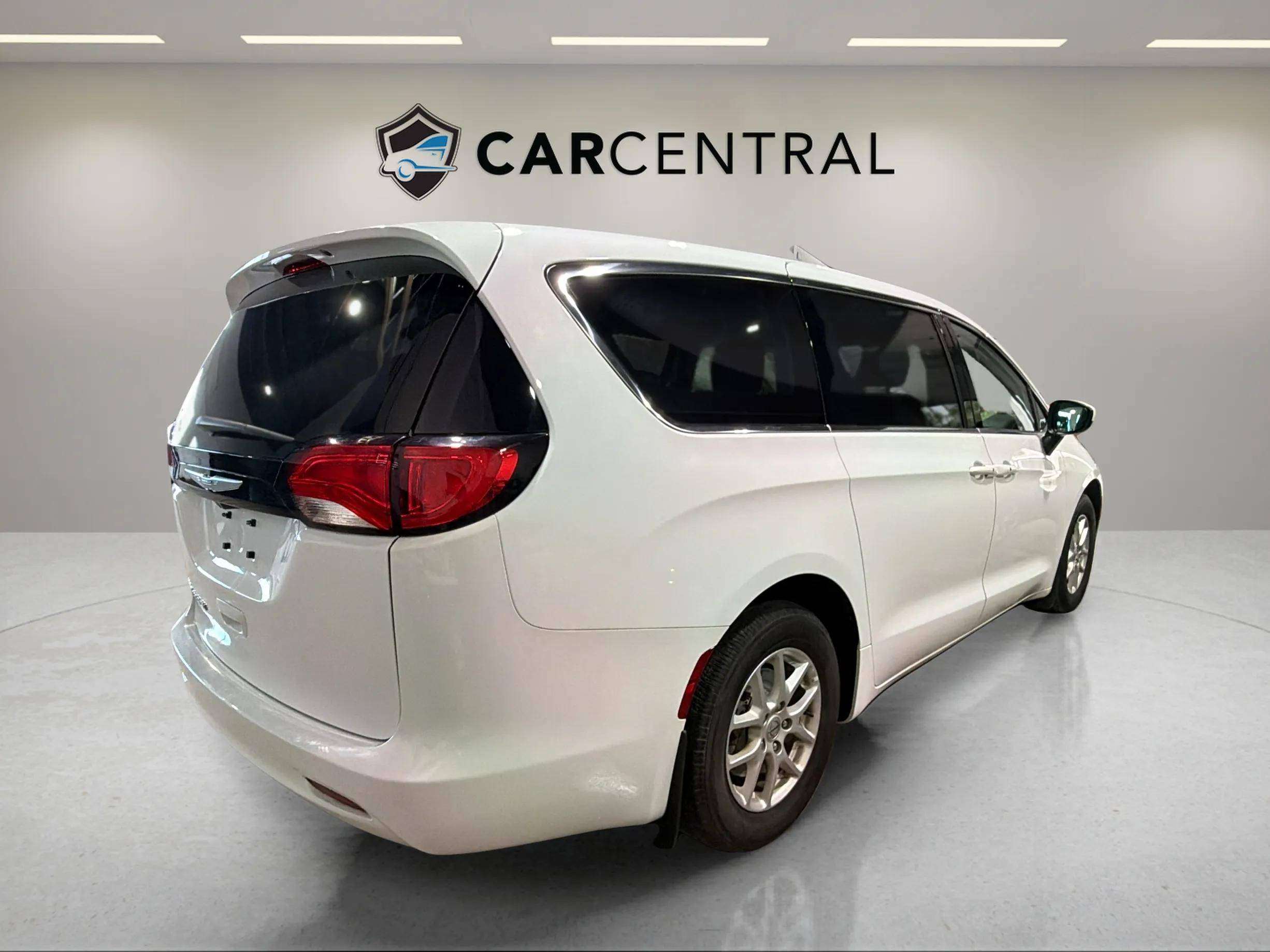 2023 Chrysler Grand Caravan