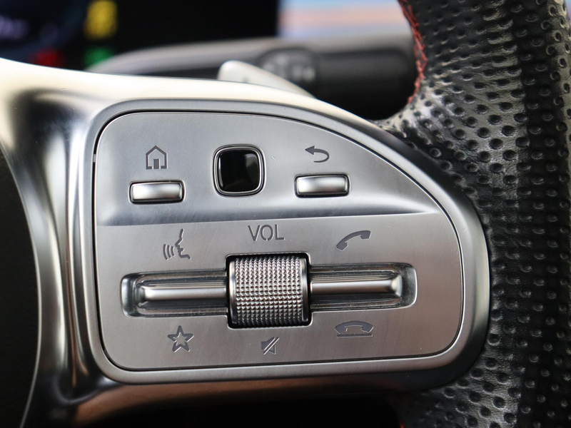 Mercedes-Benz CLA 250 e AMG Line Panoramadak / Multispaakvelgen / Parkee — photo 14