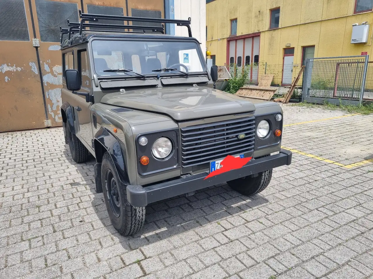 Land Rover Defender 90 2.5 Tdi 300, foto 1