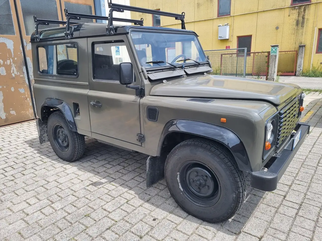Land Rover Defender 90 2.5 Tdi 300, foto 4