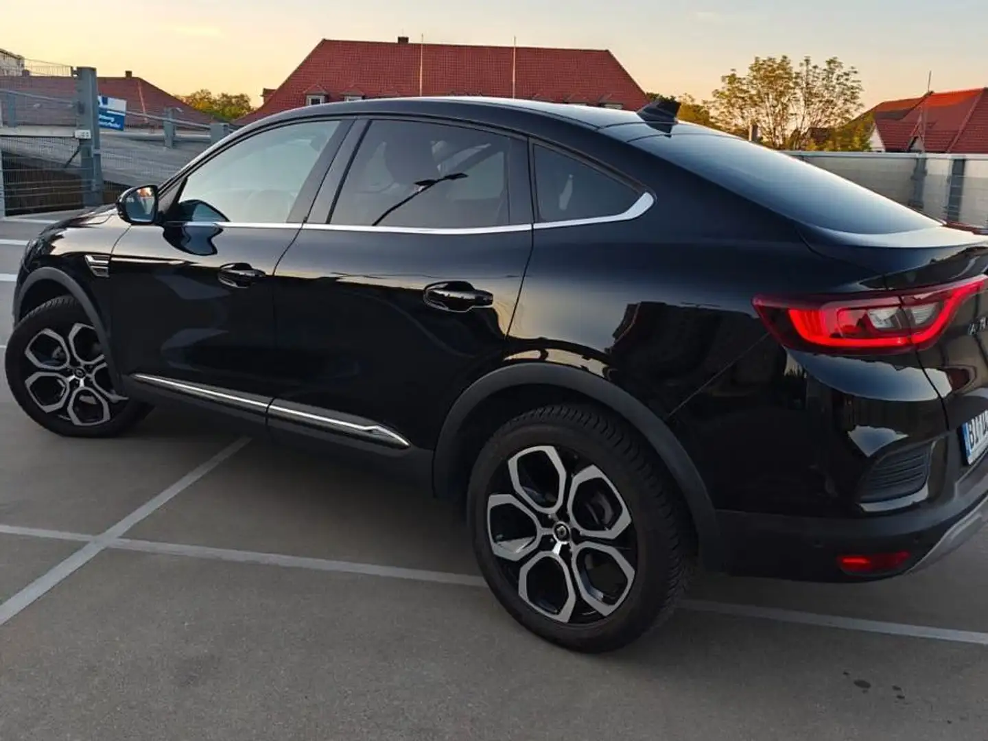 Renault Arkana Arkana TCe Mild Hybrid 140 EDC Techno Schwarz - 2