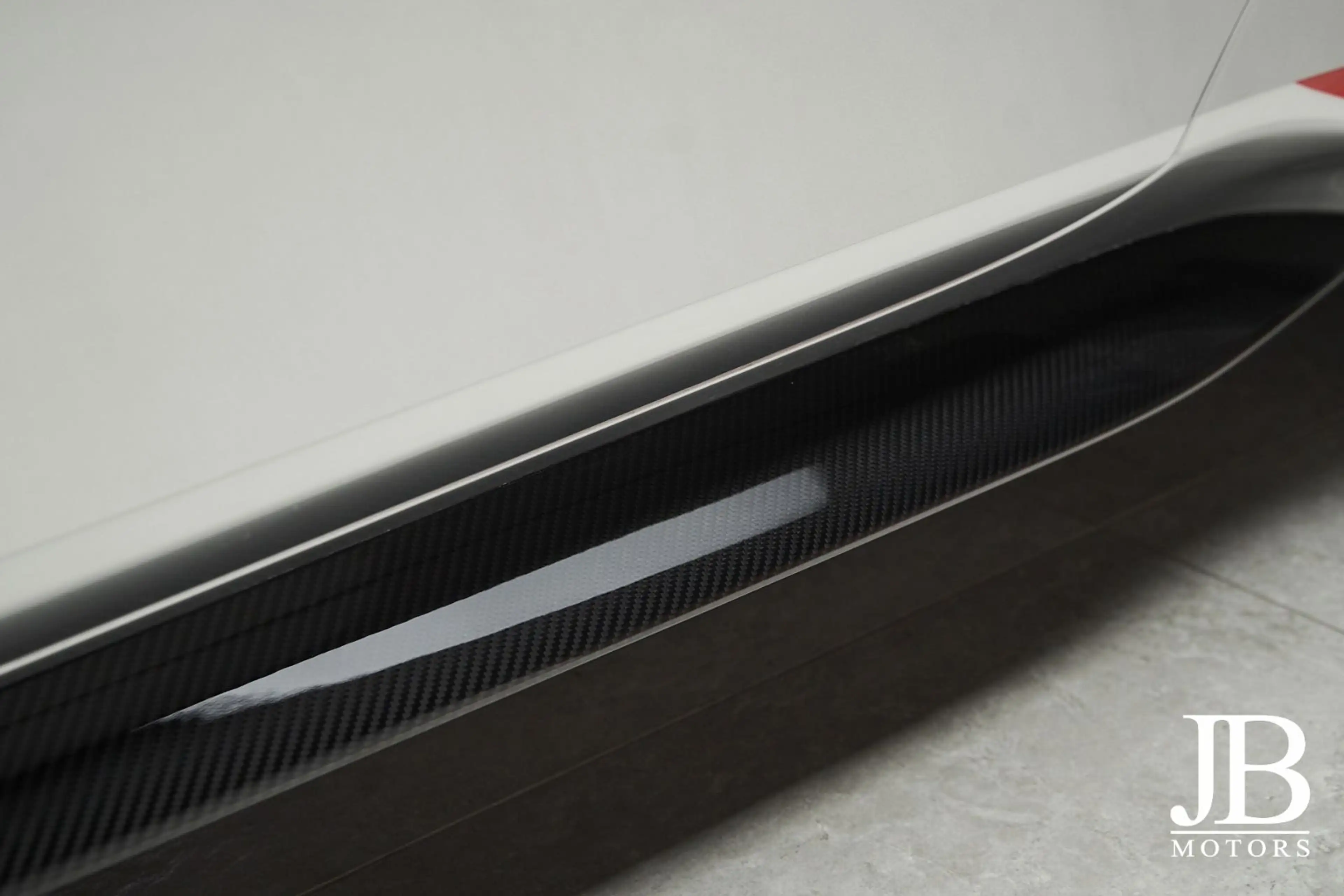 Ferrari 488 Spider Tailormade Special Carbon Lift — photo 12