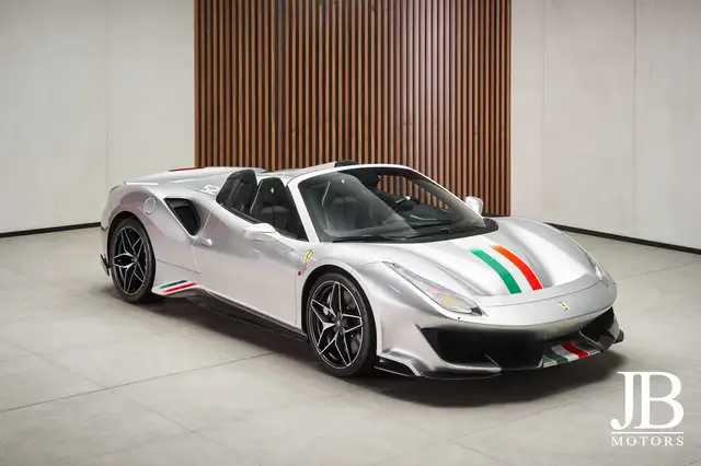 Ferrari 488