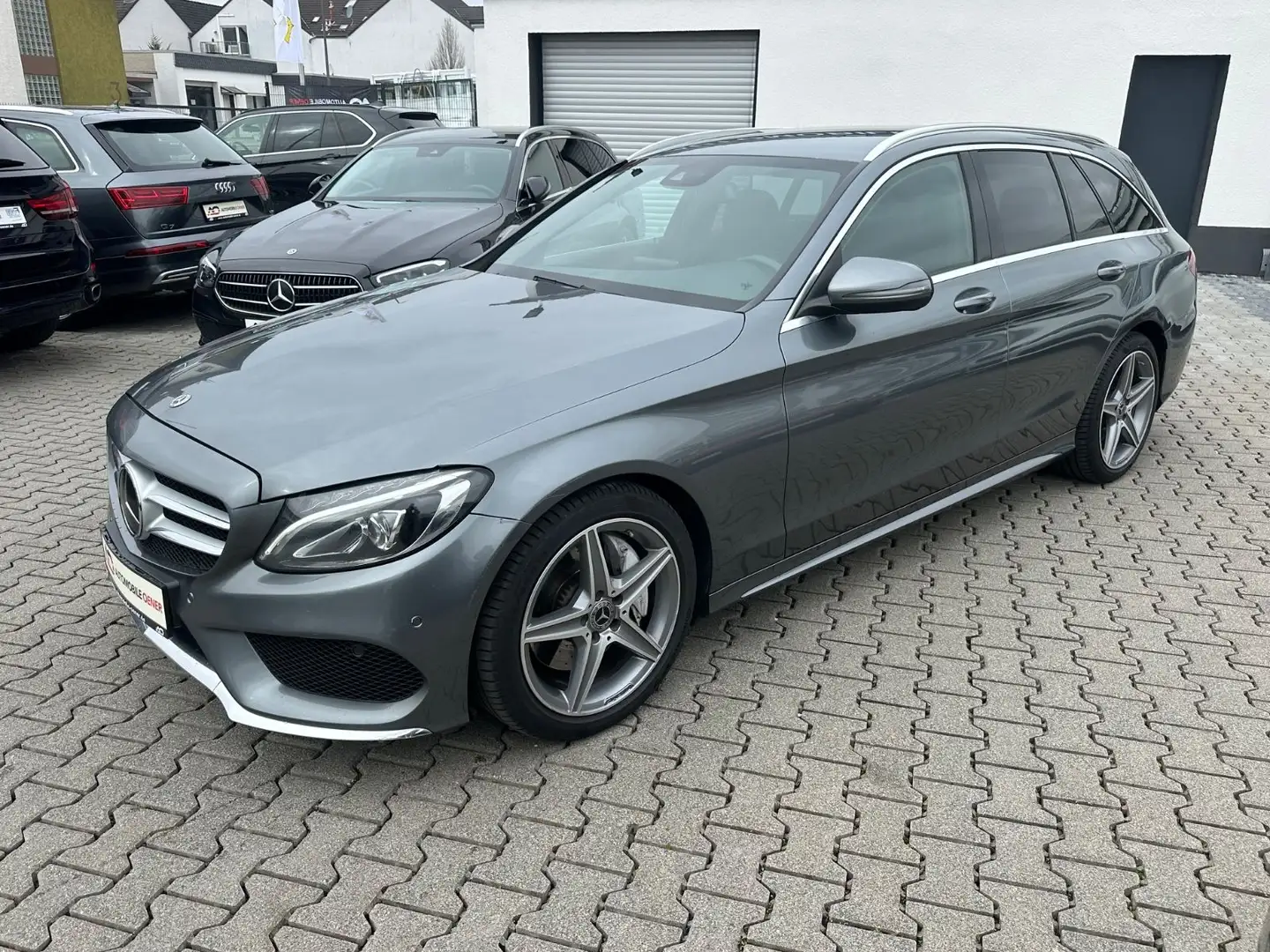 Mercedes-Benz C 250 T CGI AMG-LINE*DISTRONIC*VOLL-LEDER*R.CAM* Grijs - 1