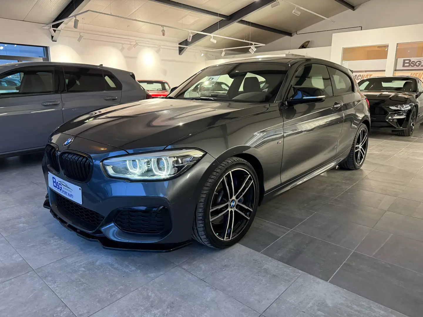 BMW 135 M135iXAS///utilitaire//automatique!! garantie - 1