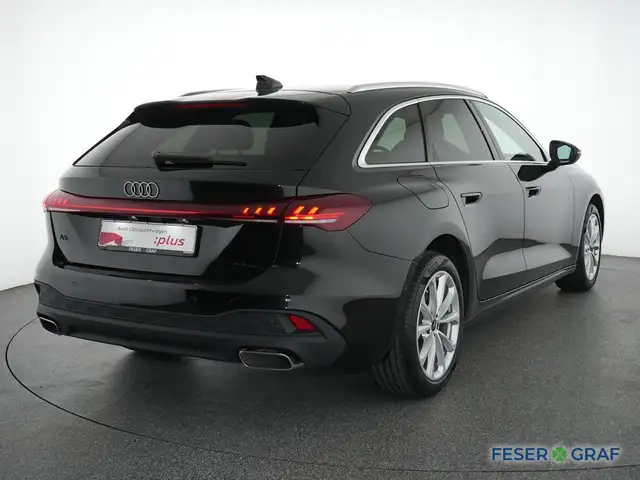 Audi A5 view 5