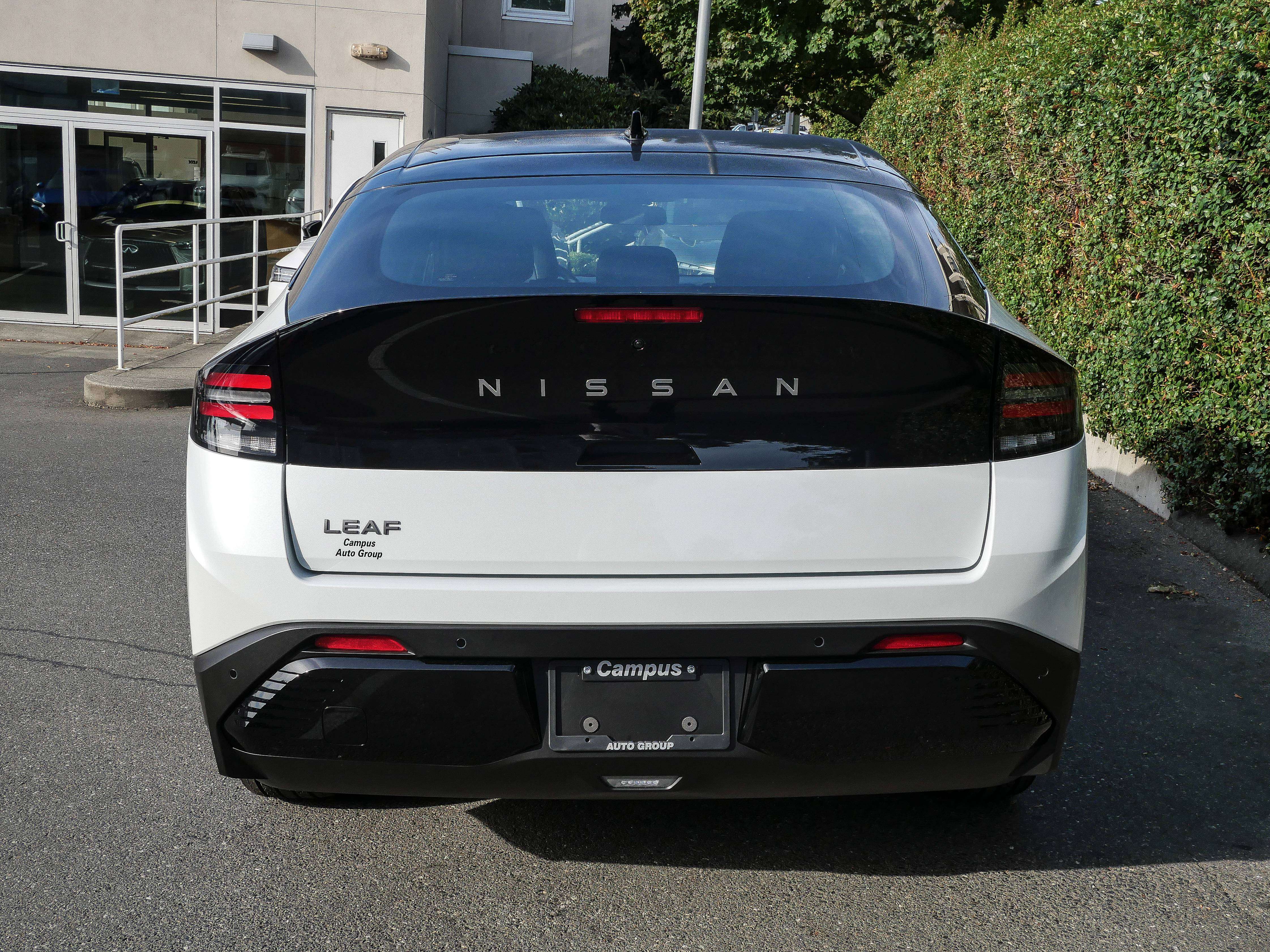 2027 Nissan Leaf