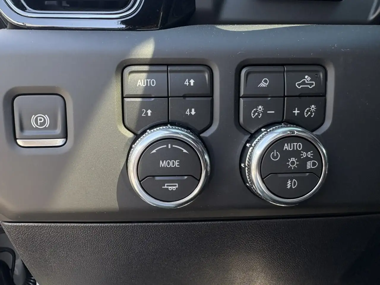GMC Sierra 2500 снимка GMC Sierra 2500