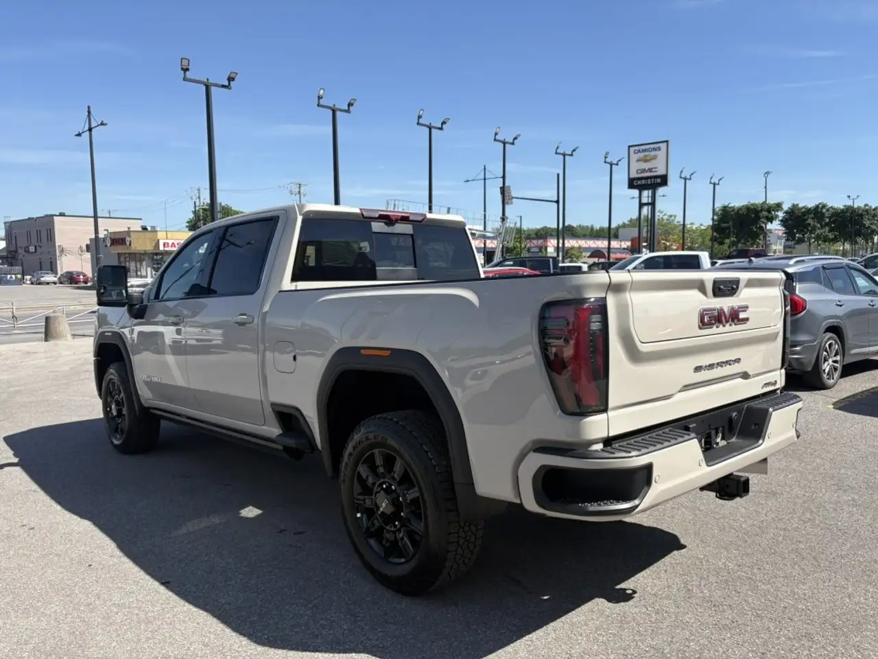 GMC Sierra 2500 снимка GMC Sierra 2500
