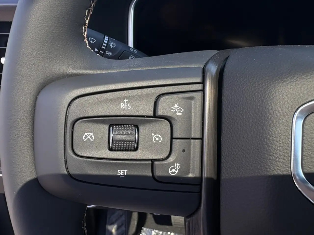 GMC Sierra 2500 снимка GMC Sierra 2500