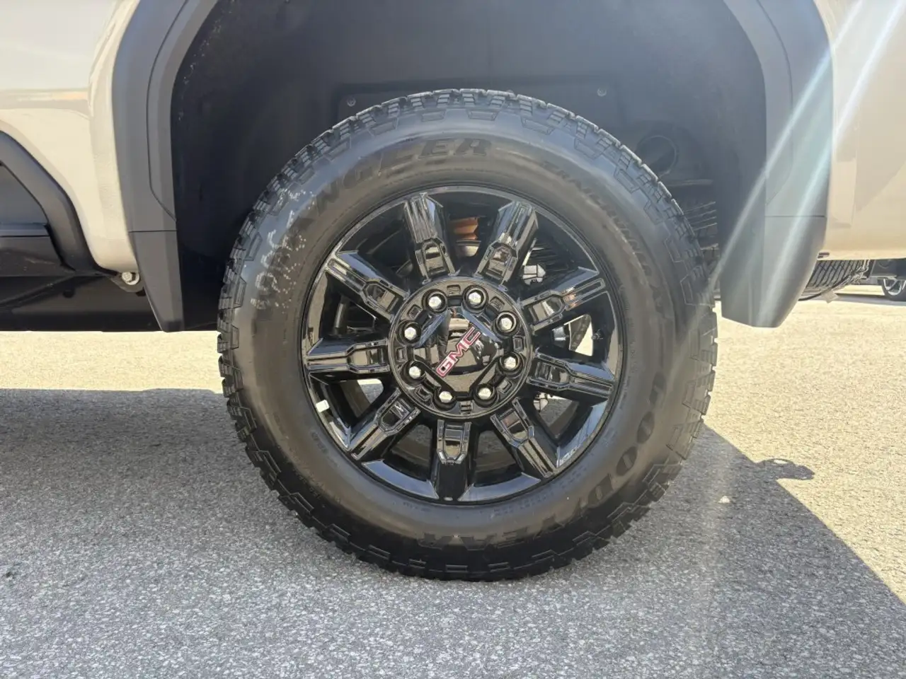 GMC Sierra 2500 снимка GMC Sierra 2500