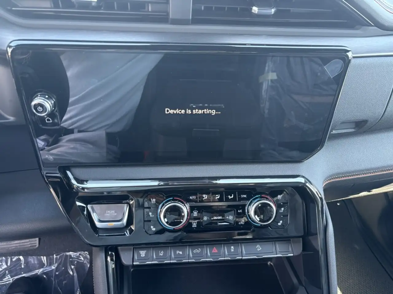 GMC Sierra 2500 снимка GMC Sierra 2500