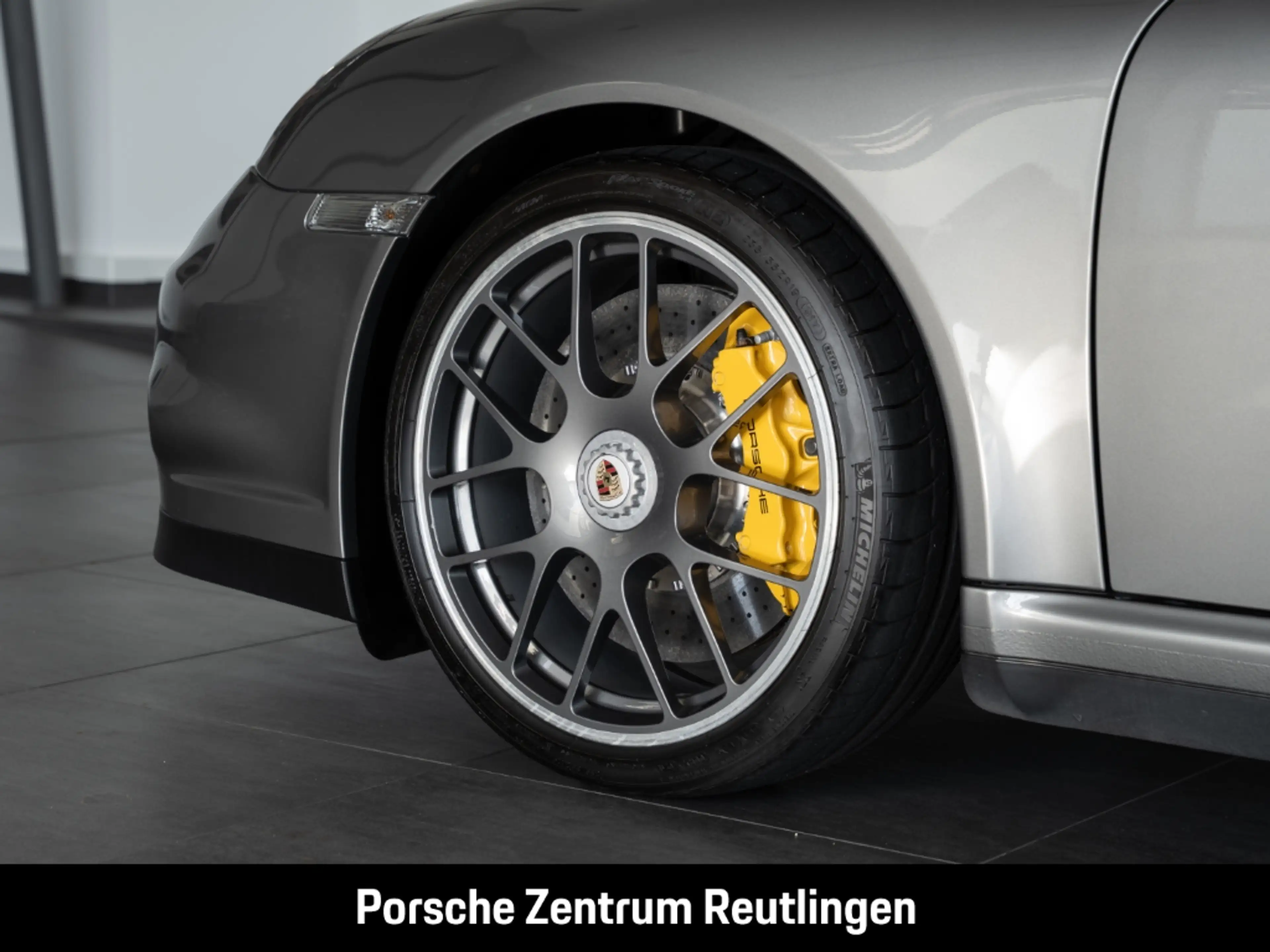 Porsche 997 -2 (911) Turbo S — photo 15