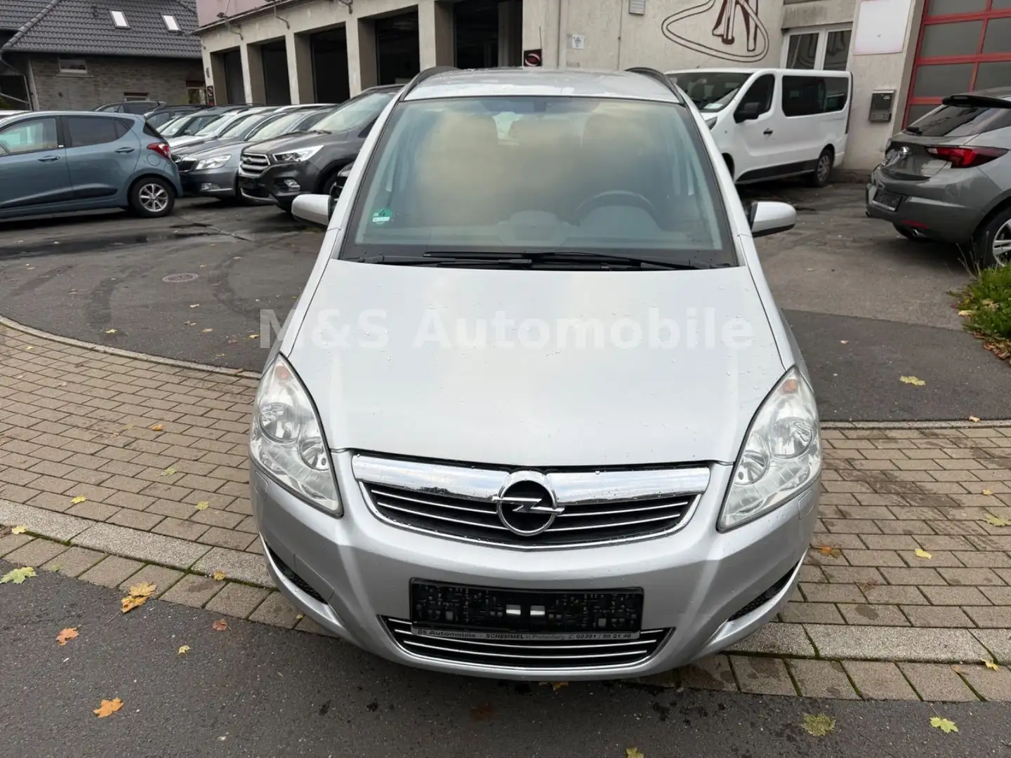 Opel Zafira B Edition 7 Sitze,PDC,SHZ,AHK,2.Hand Silber - 2