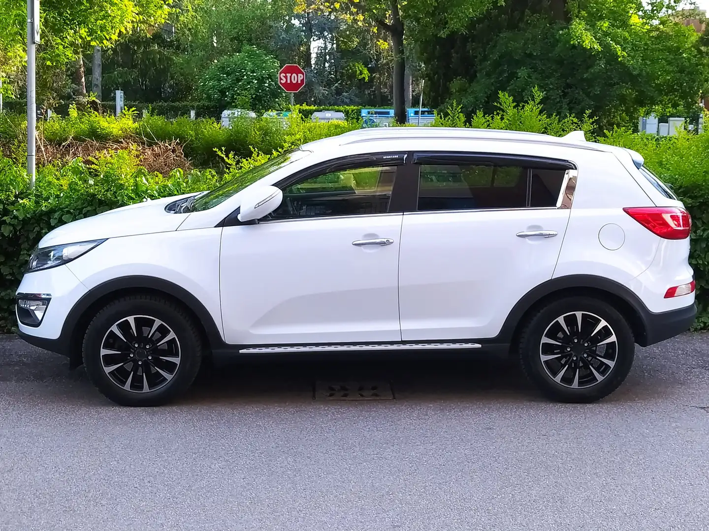 Kia Sportage Sportage III Serie 1.7 crdi Cool 2wd Bianco - 1