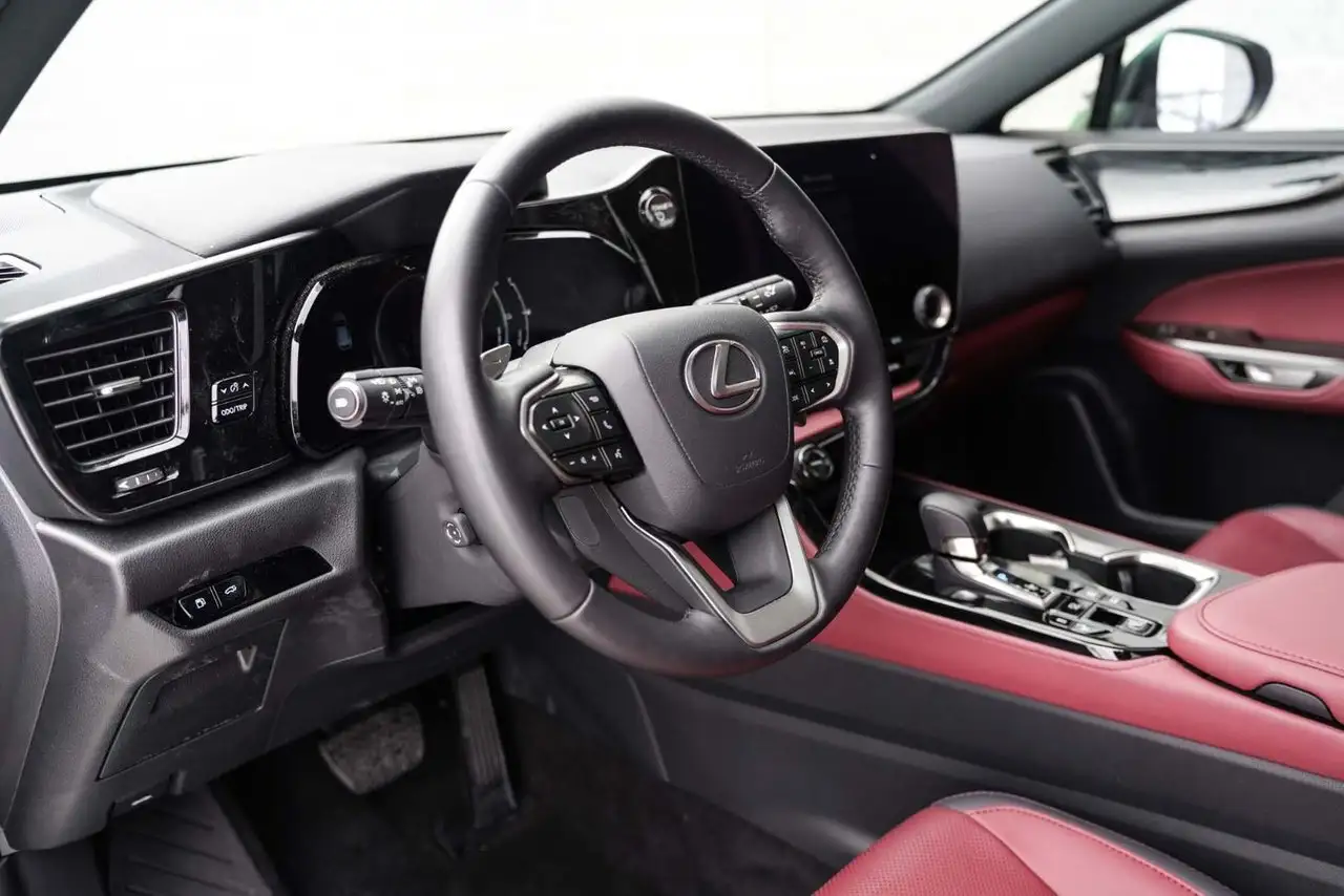 Lexus NX photo Lexus NX