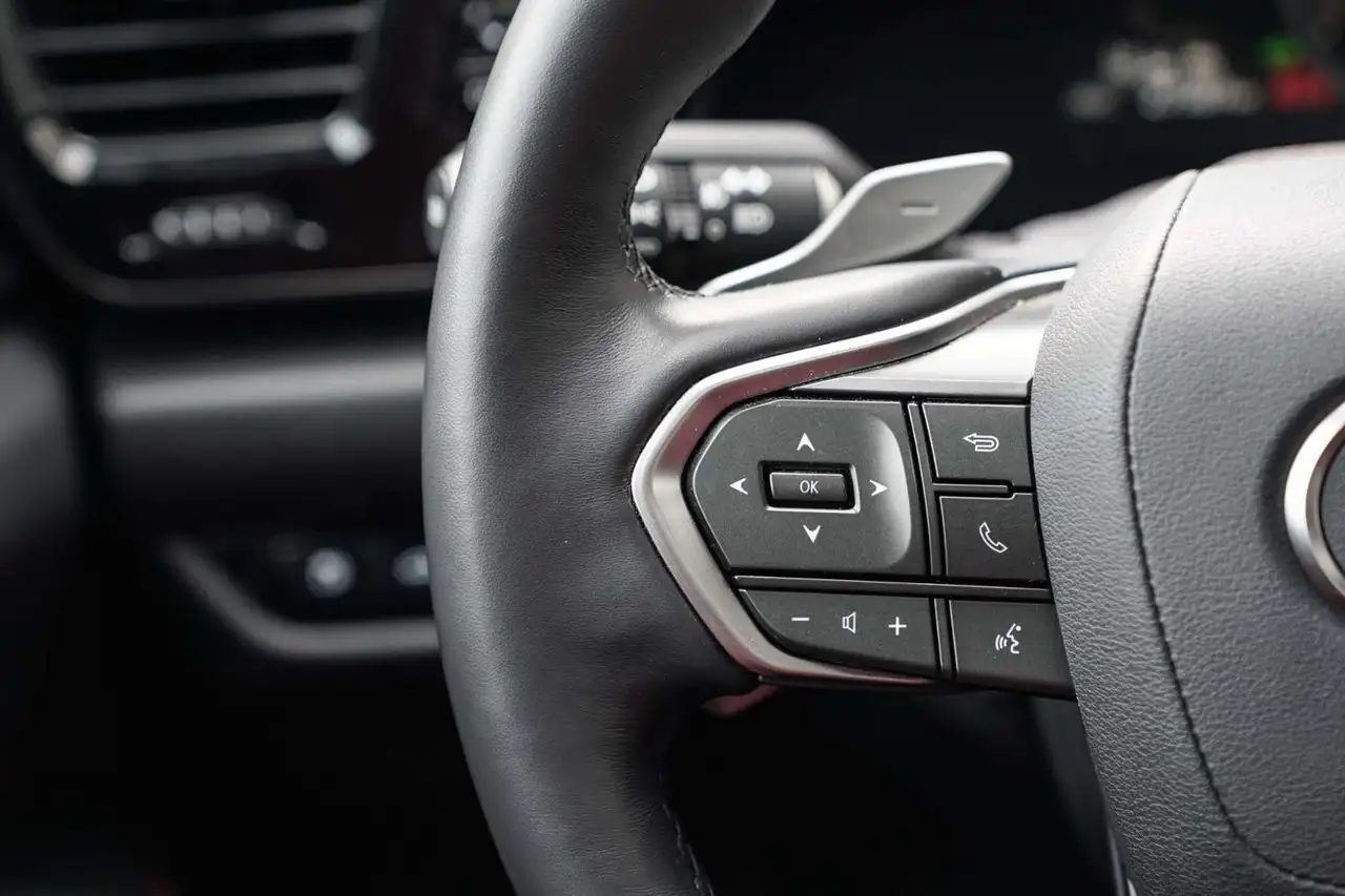 Lexus NX photo Lexus NX