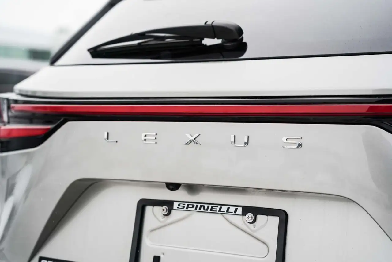Lexus NX photo Lexus NX
