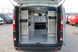 Renault Trafic L1 Komfort Navi Klima Kamera LED Sortimo Regale
