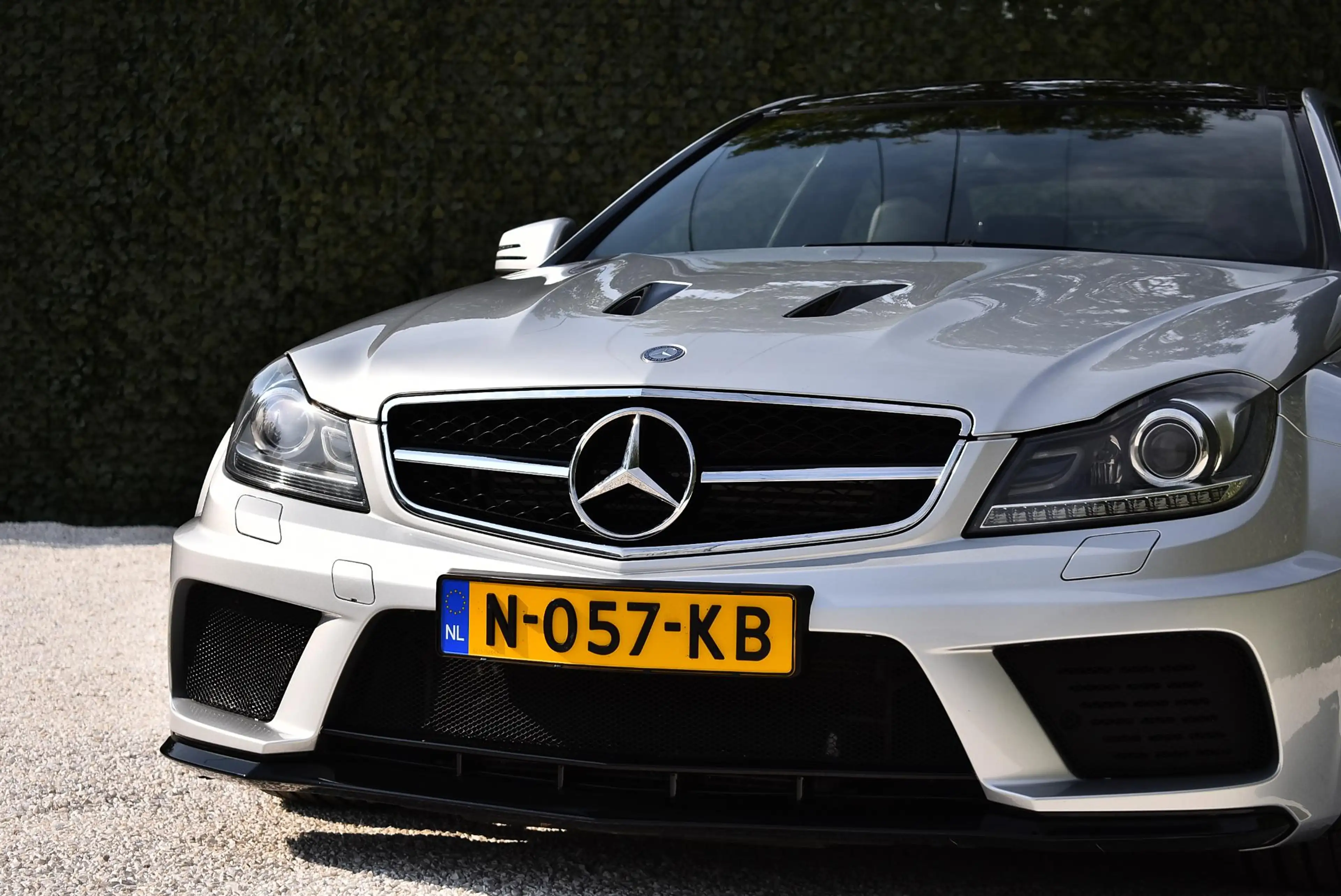 Mercedes-Benz C 63 AMG Coupé Black Series C63AMG 1-800 collectors item! — photo 8