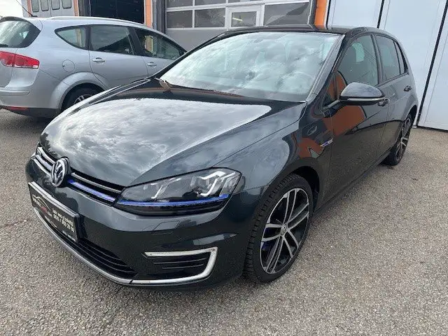 Volkswagen Golf GTE GTE DSG Plug in Hybrid
