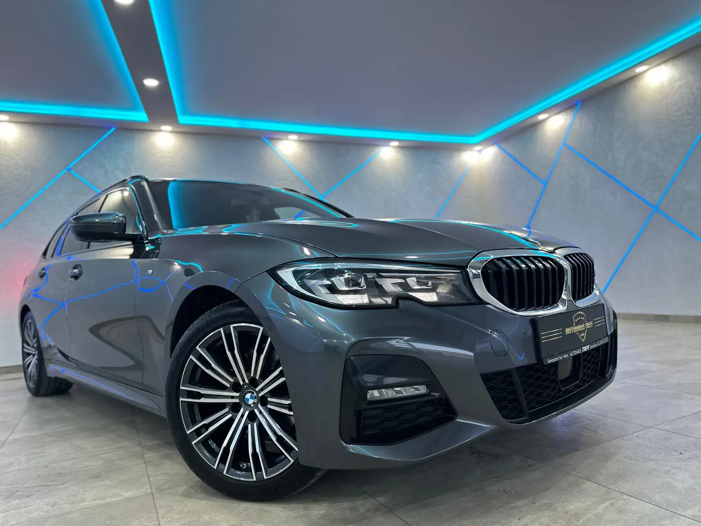 BMW 320 320d xDrive Touring Aut*M-SPORT*ACC*TOTWINKEL*LED* Grigio - 1