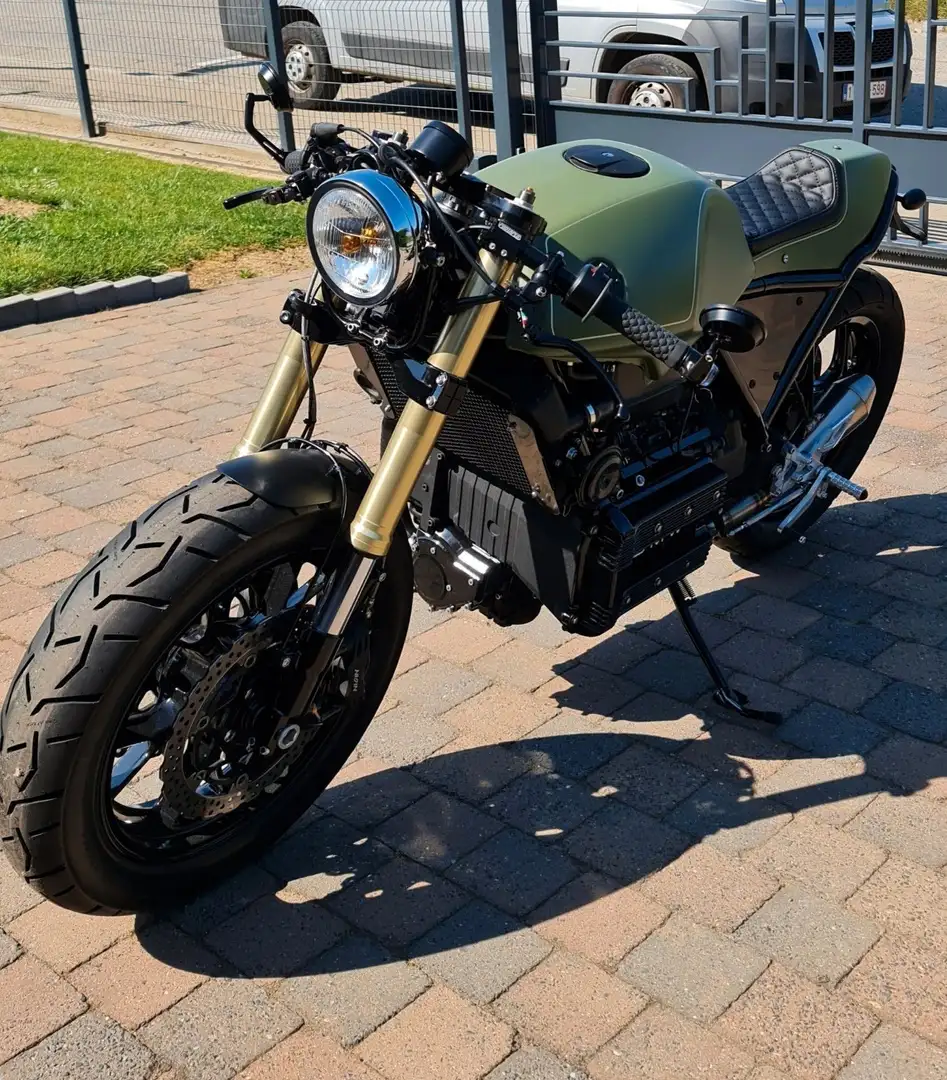 BMW K 75 café racer Zelená - 1