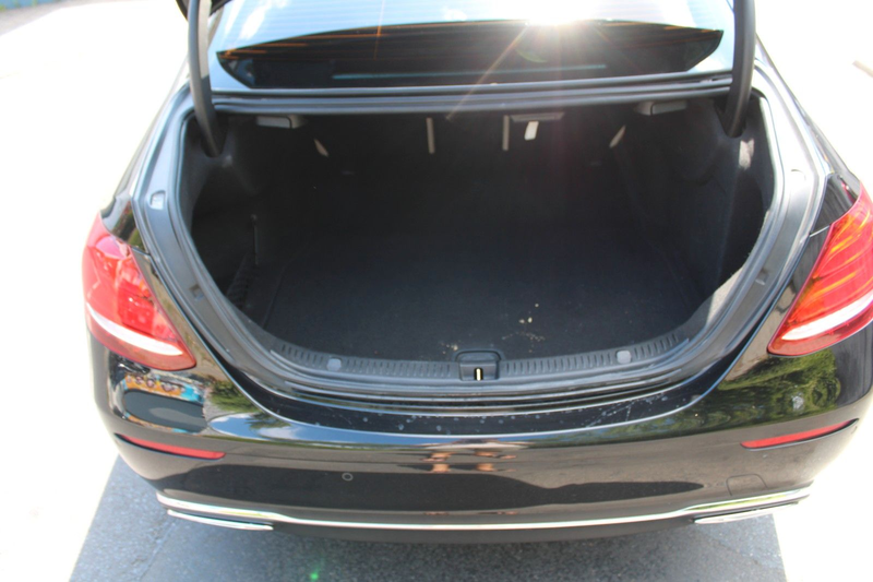 Mercedes-Benz E 400 d Limousine 4Matic Leder Kamera Navi — photo 28
