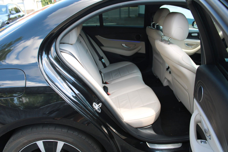 Mercedes-Benz E 400 d Limousine 4Matic Leder Kamera Navi — photo 30