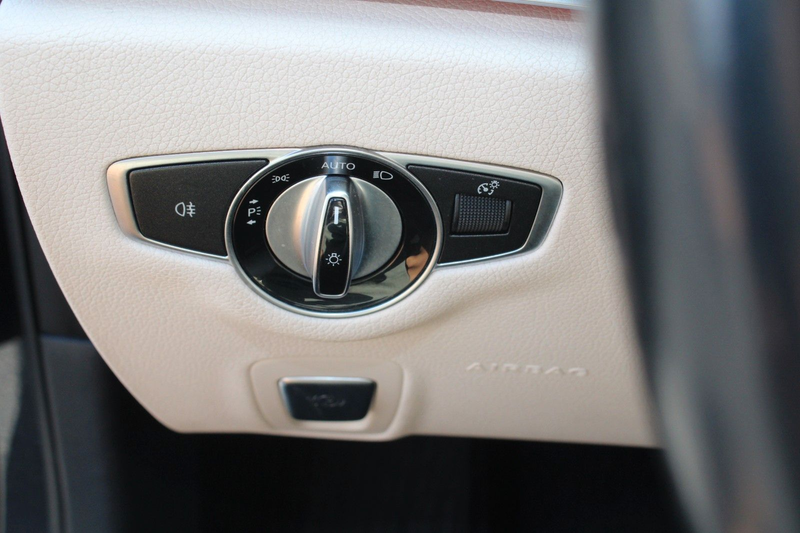 Mercedes-Benz E 400 d Limousine 4Matic Leder Kamera Navi — photo 19