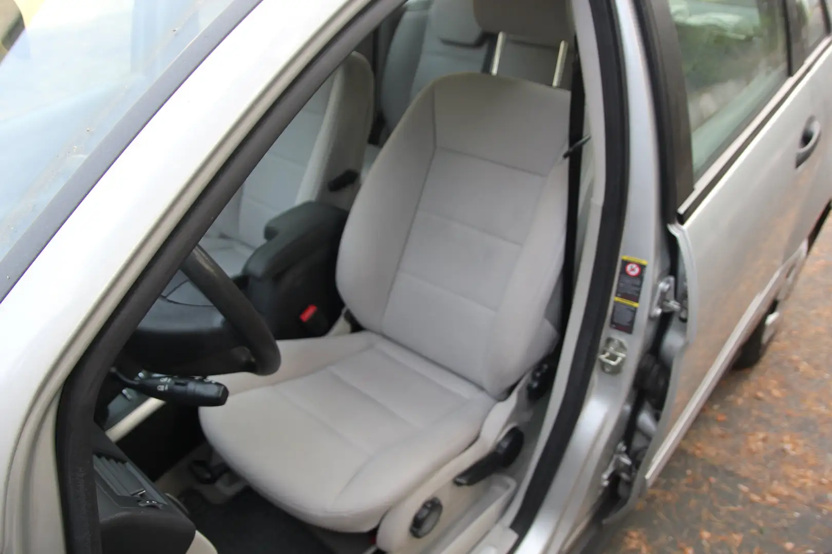 Mercedes-Benz B 170 1. Hand,  Automatik, Lese Beschreibung Gri - 2