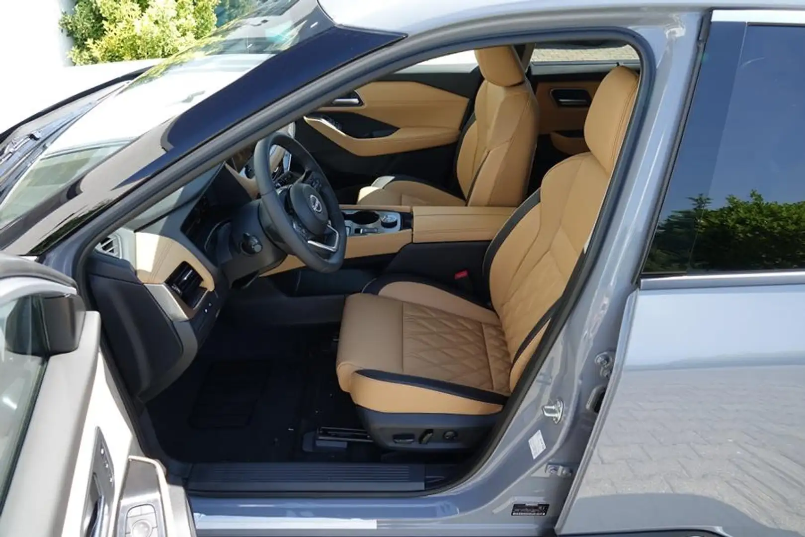 Nissan X-Trail TEKNA+ plus e-POWER e-4ORCE 5Sitz SOFORT! Grau - 1