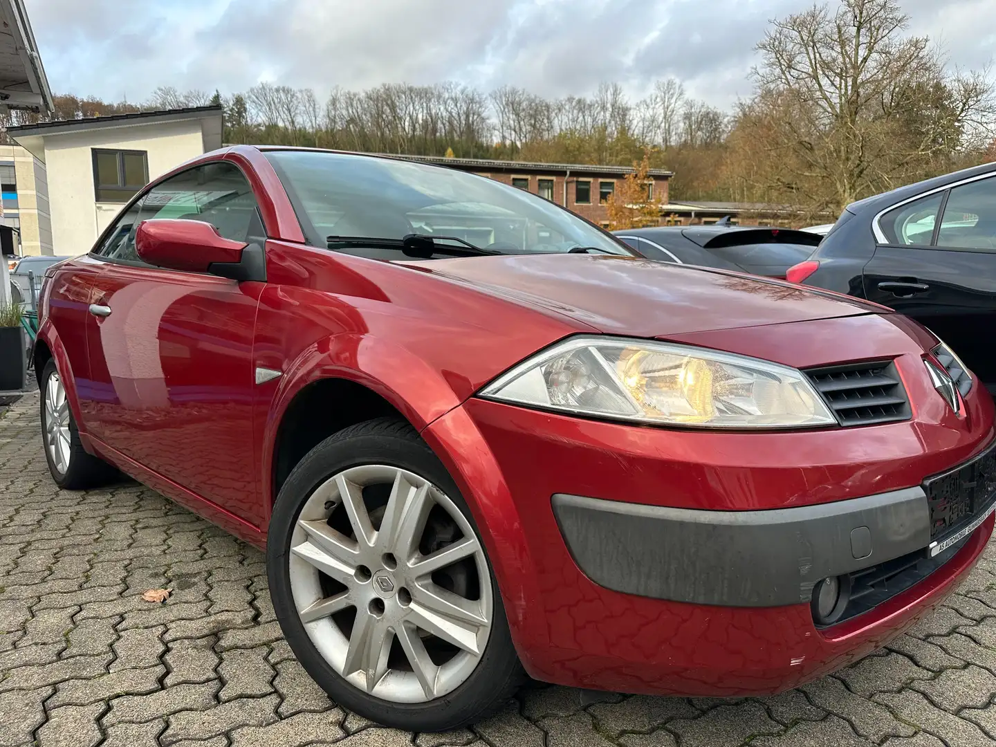 Renault Megane 1.6 Dynamique CABRIO+LEDER+17"+SHZ+KEYLESS+KLIMA Rot - 2