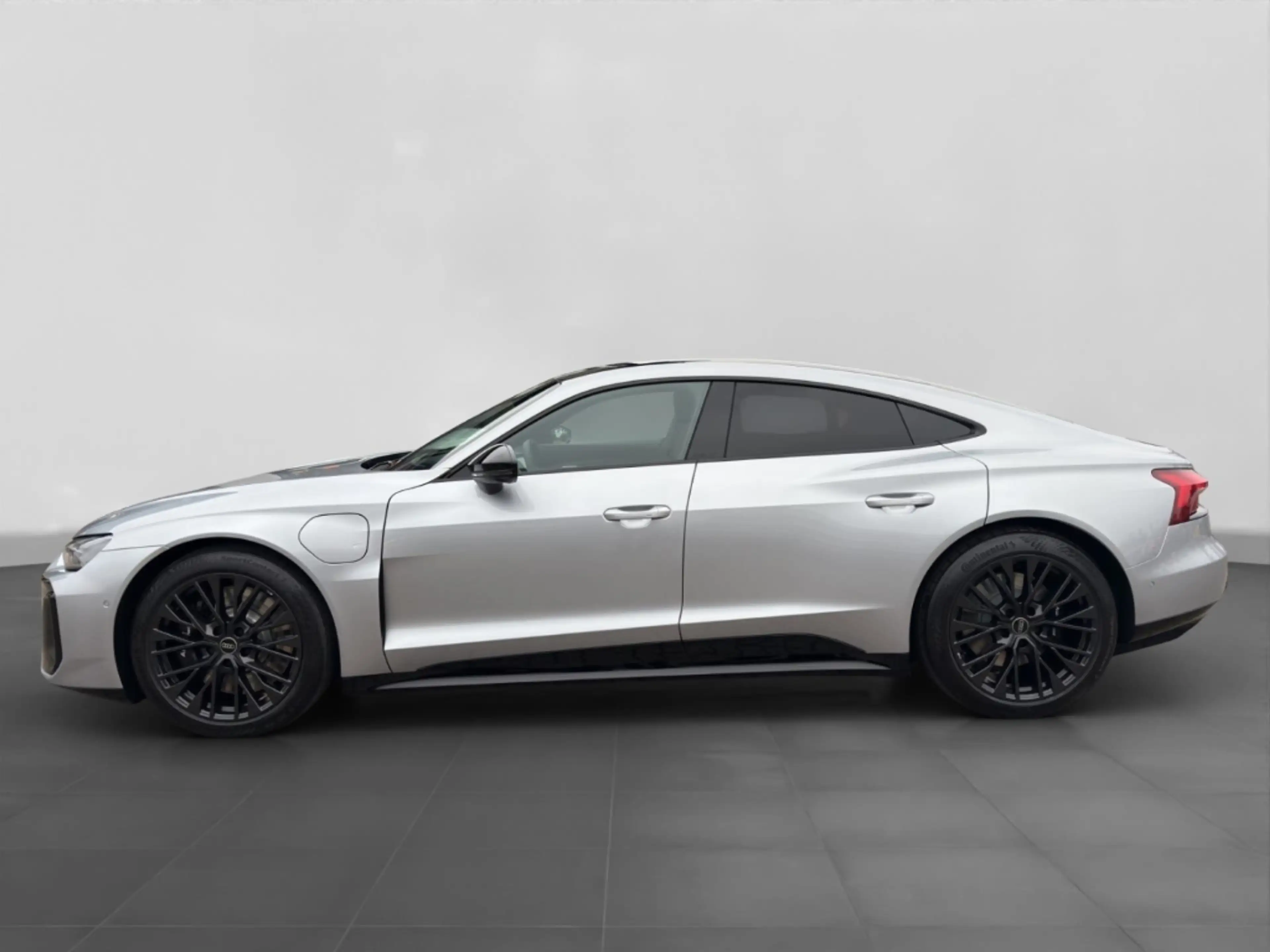Audi e-tron GT quattro 370 kW — photo 3