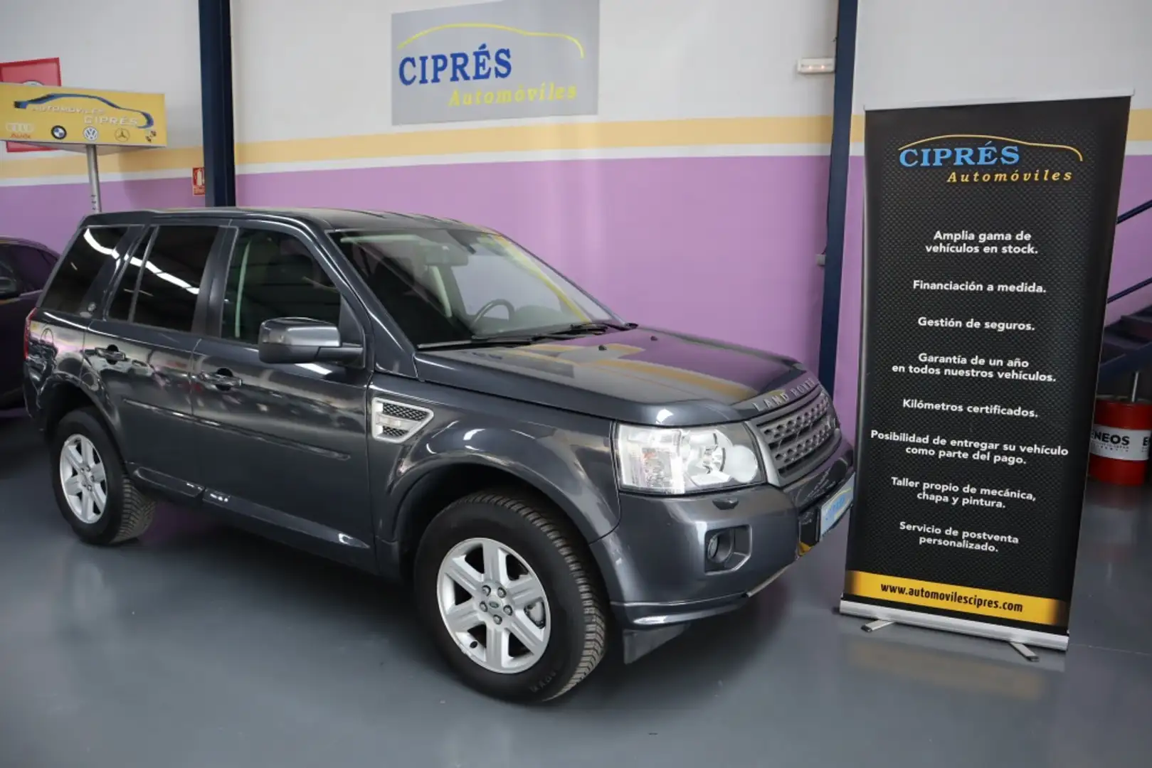 Land Rover Freelander 2.2Td4 SE CommandShift Grijs - 1