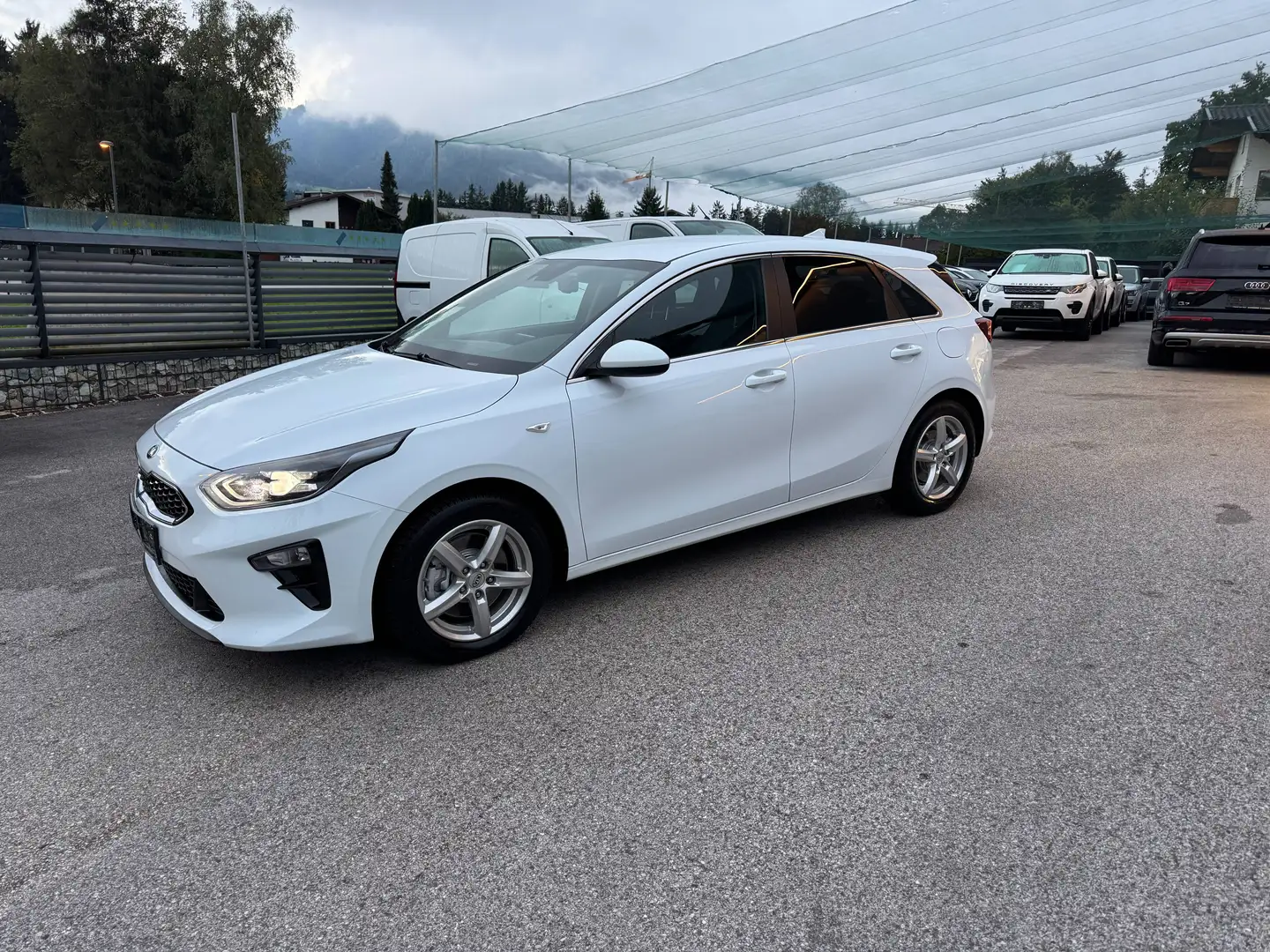 Kia Ceed / cee'd ceed 1,6 CRDi ISG Gold DCT Gold - 1