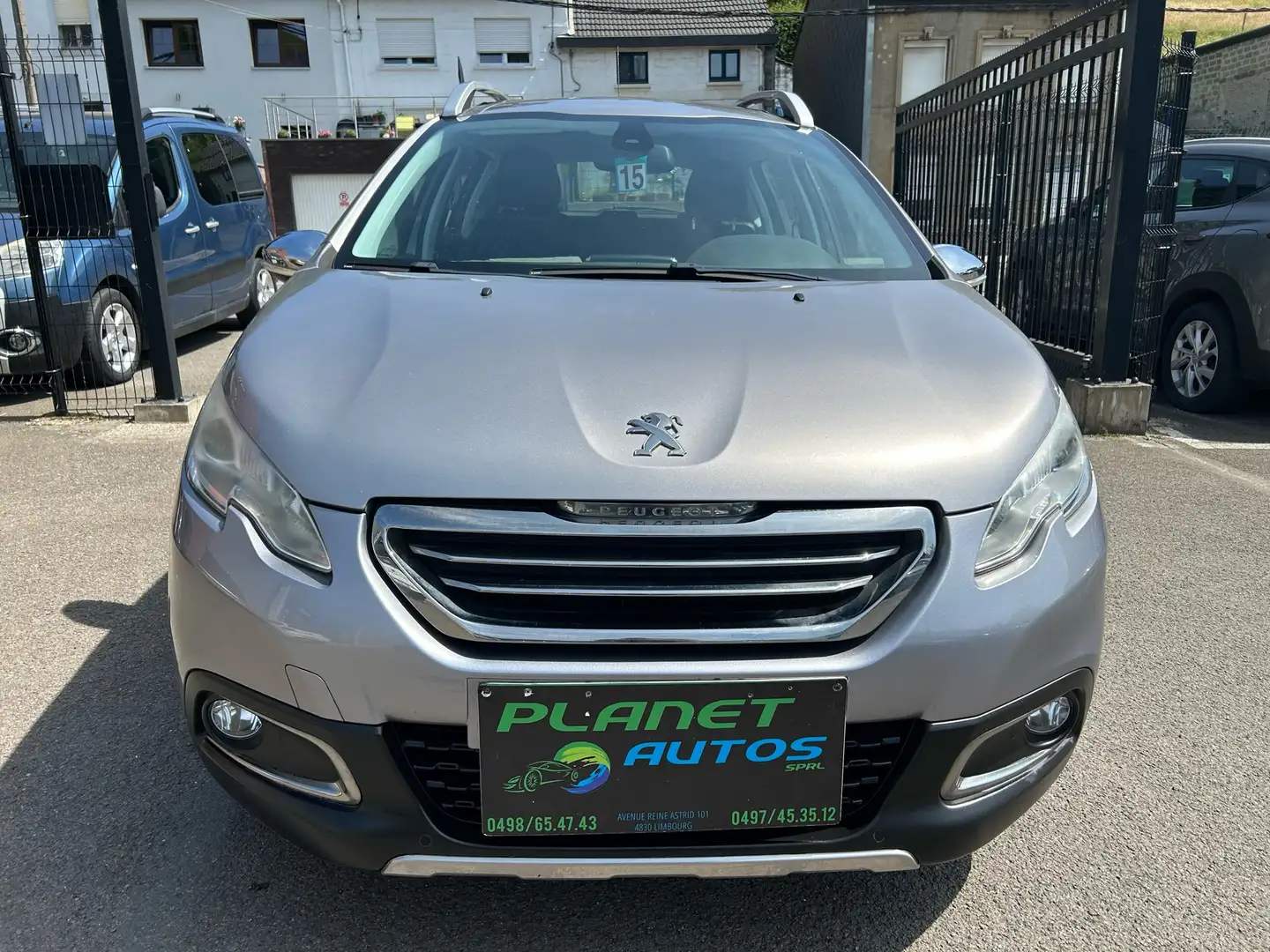 Peugeot 2008 DIESEL 5 PORTES GPS AIRCO GARANTIE 12 MOIS Grijs - 2