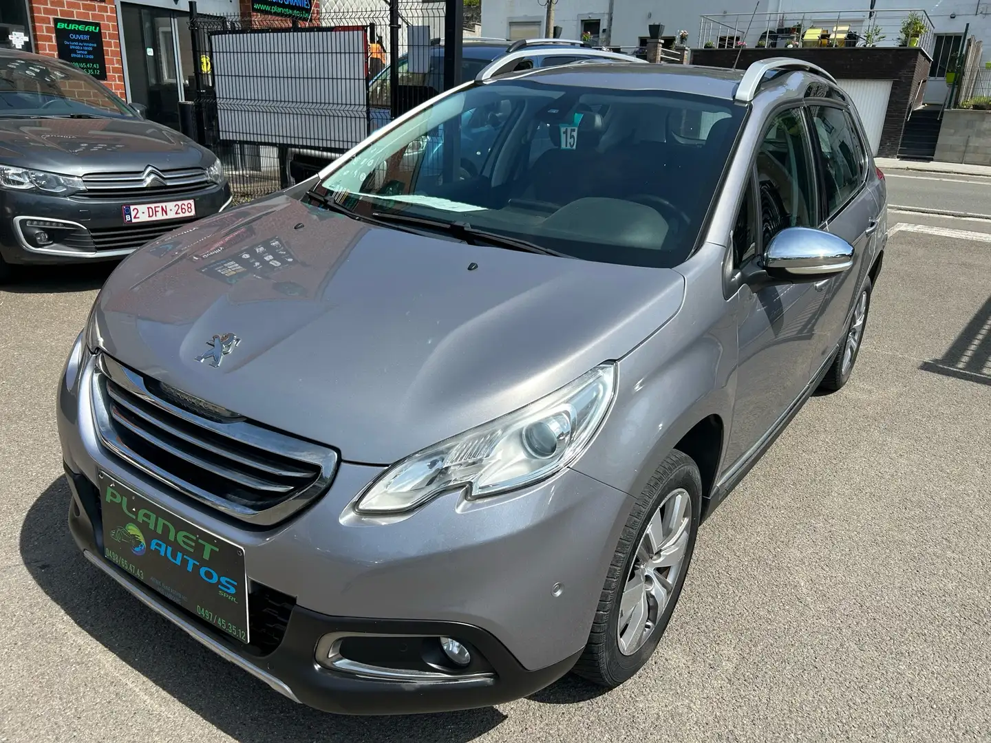 Peugeot 2008 DIESEL 5 PORTES GPS AIRCO GARANTIE 12 MOIS Grijs - 1