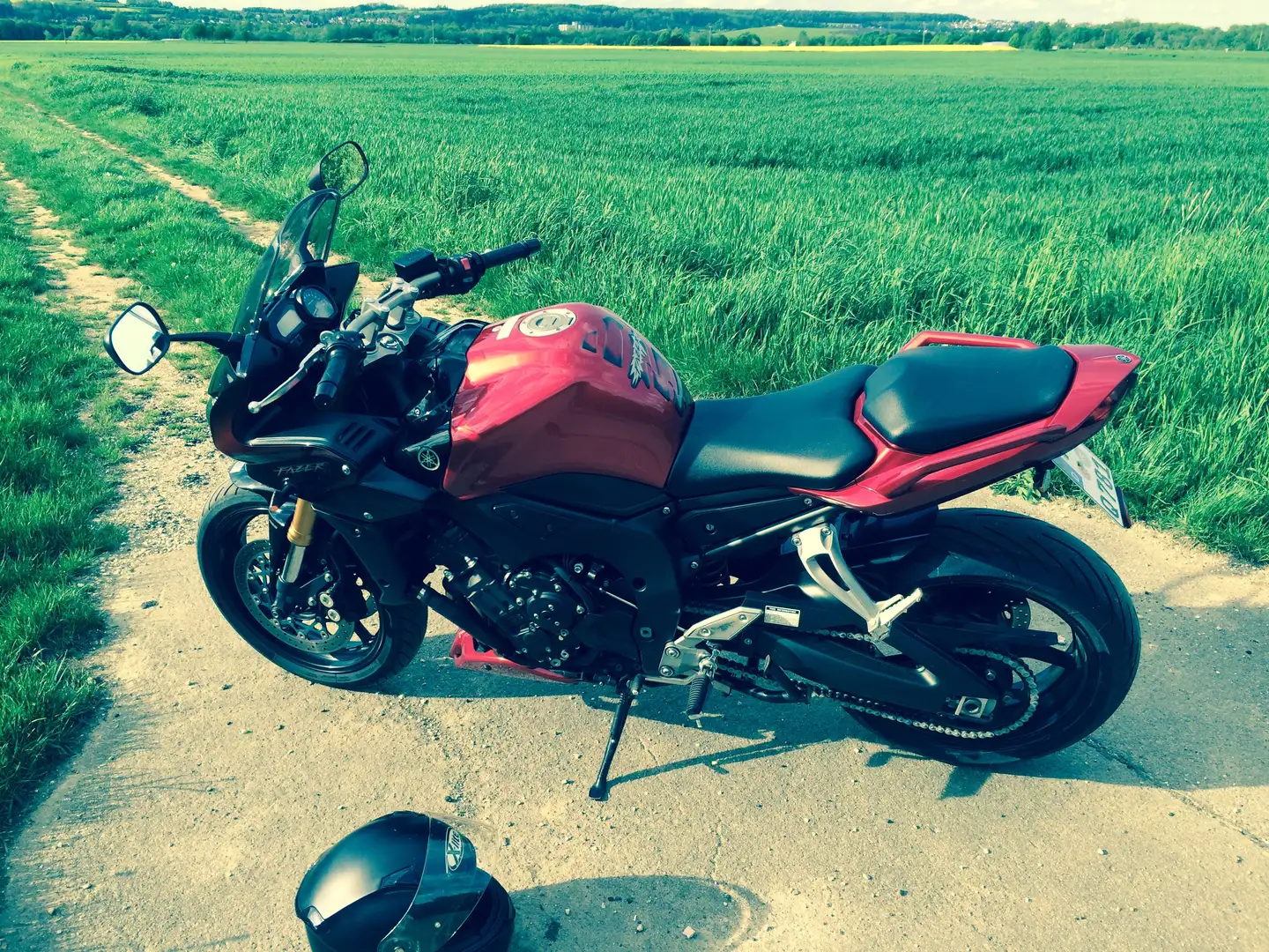 Yamaha FZ 1 Roşu - 1