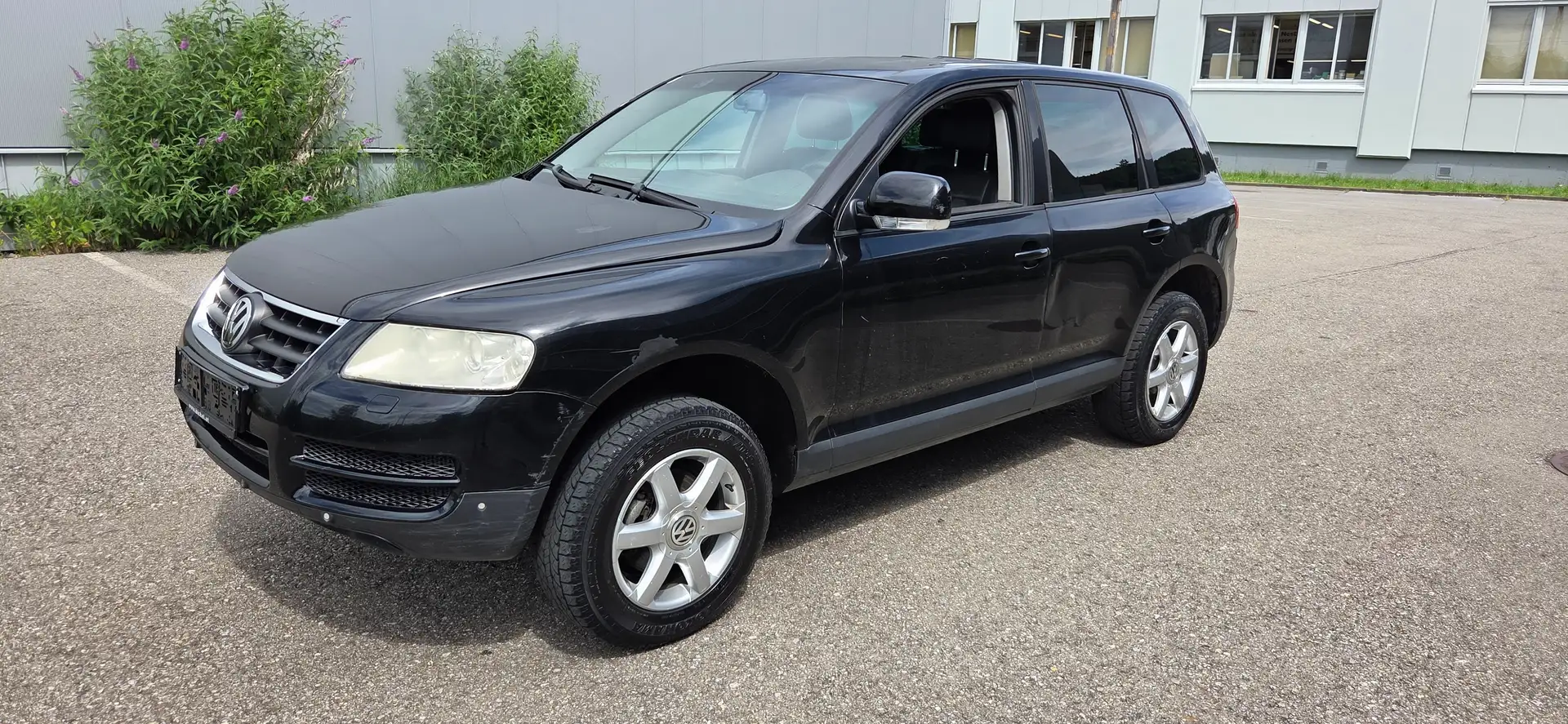 Volkswagen Touareg Touareg 2,5 R5 TDI Schwarz - 1