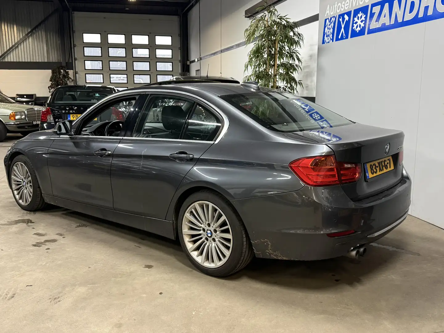 BMW 328 3-serie 328i Executive // Autom // Leer // Navi // Grigio - 2