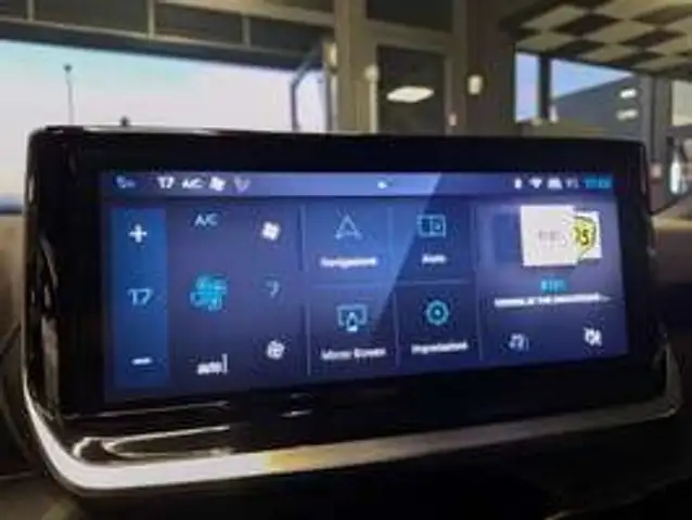 Peugeot 2008 view 15