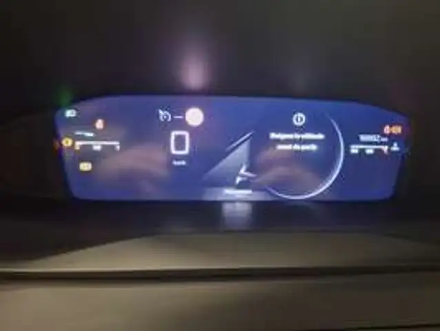 Peugeot 2008 view 10