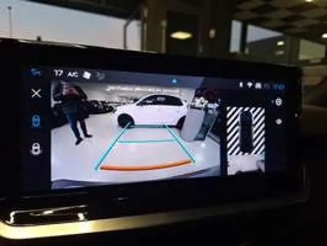 Peugeot 2008 view 14
