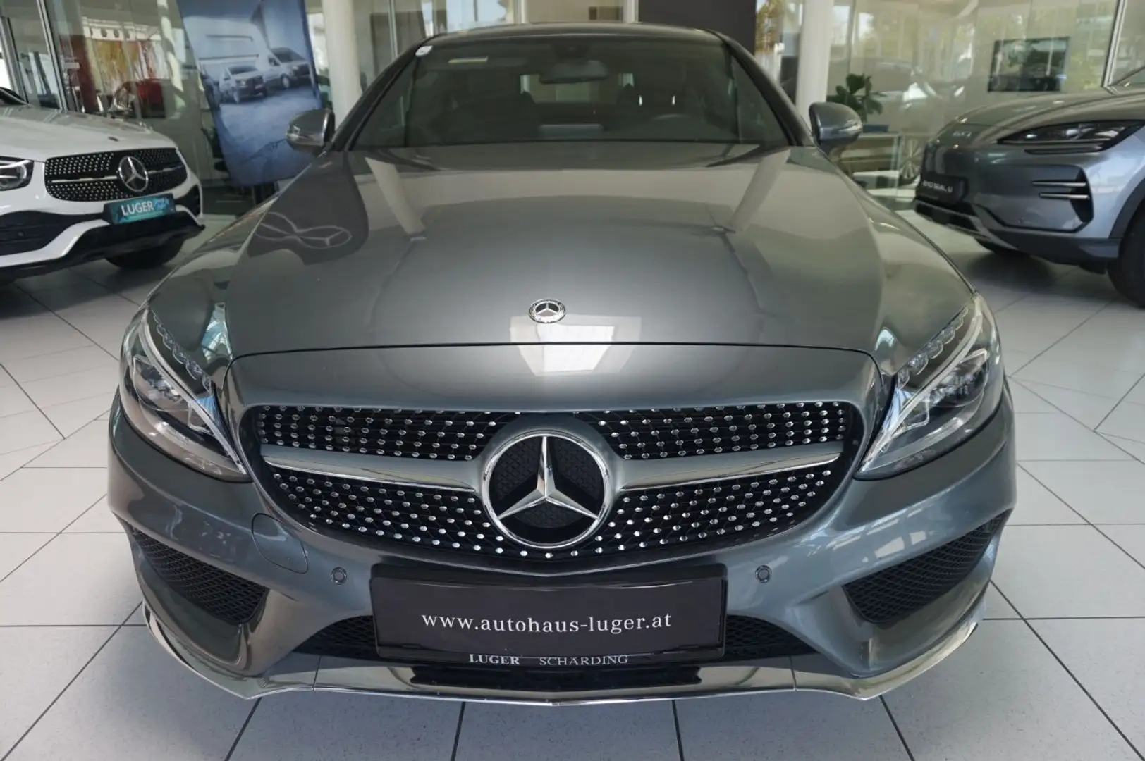Mercedes-Benz C 250 d 4MATIC Coupé PTS Shz LED AMG Klima Grau - 2
