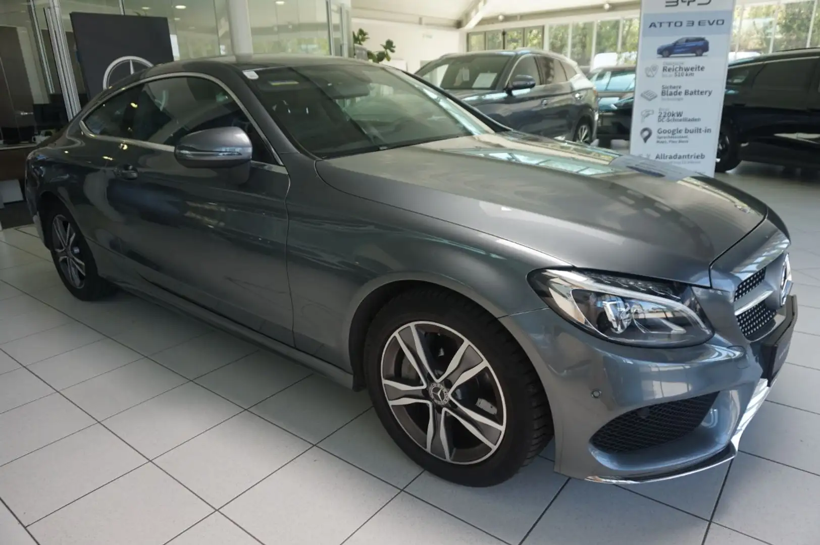Mercedes-Benz C 250 d 4MATIC Coupé PTS Shz LED AMG Klima Grau - 1
